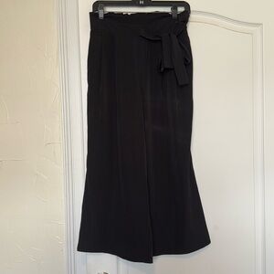 Black cropped wide leg dress pants. Elastic waist